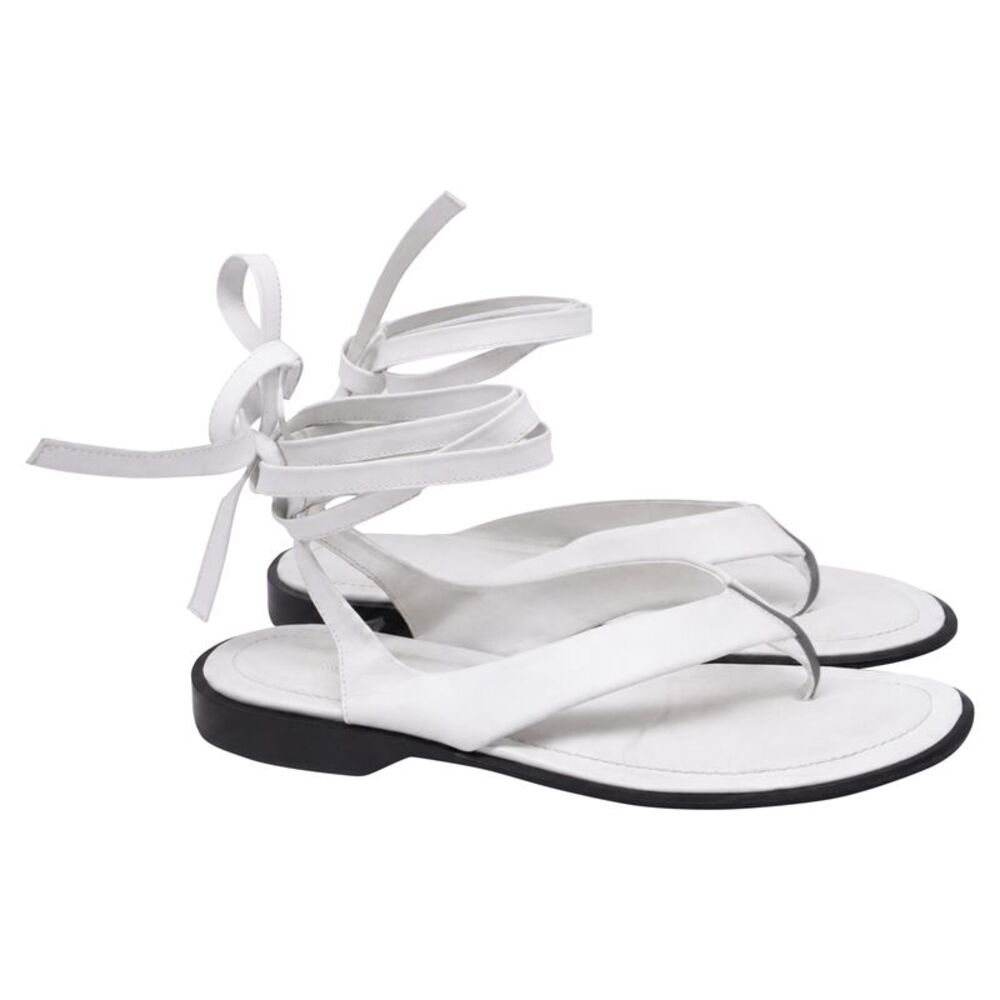 Tod's Tie-Up Thong Flat Sandals in White Leather